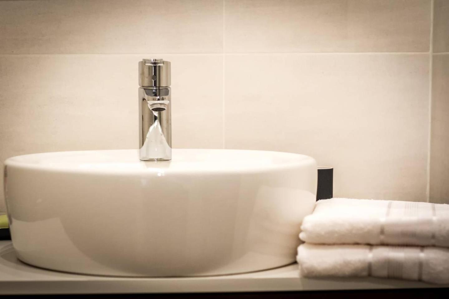 Joivy Chic Studio In Como Centre Apartamento Exterior foto