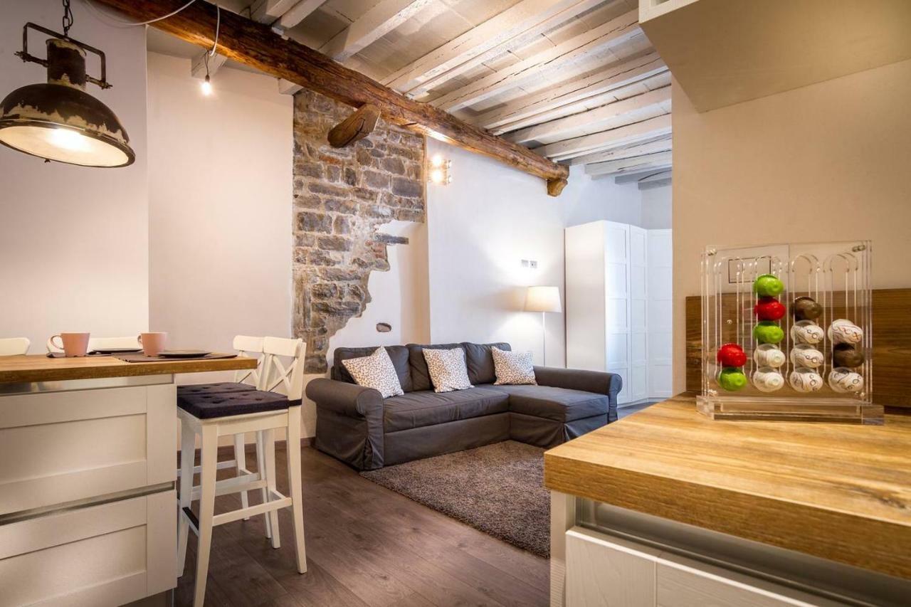 Joivy Chic Studio In Como Centre Apartamento Exterior foto
