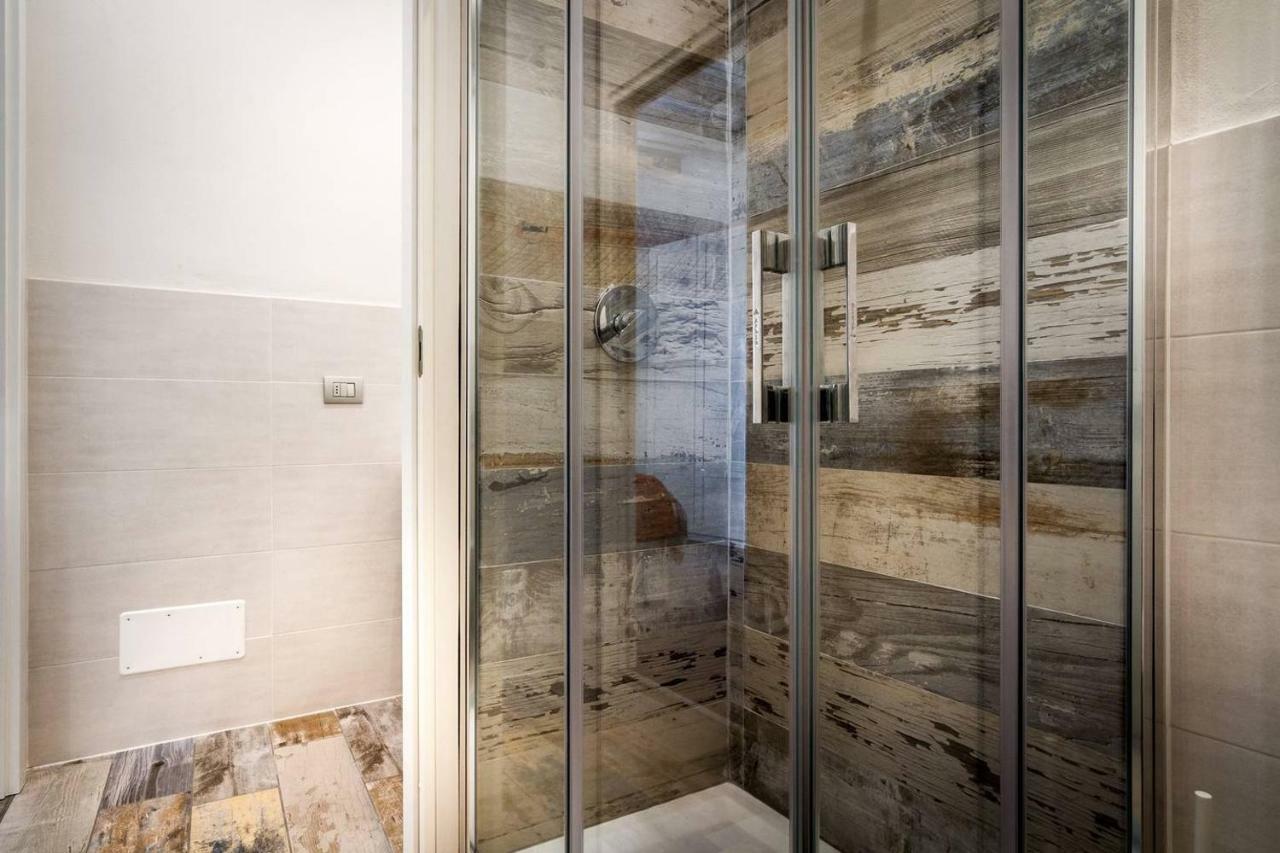 Joivy Chic Studio In Como Centre Apartamento Exterior foto
